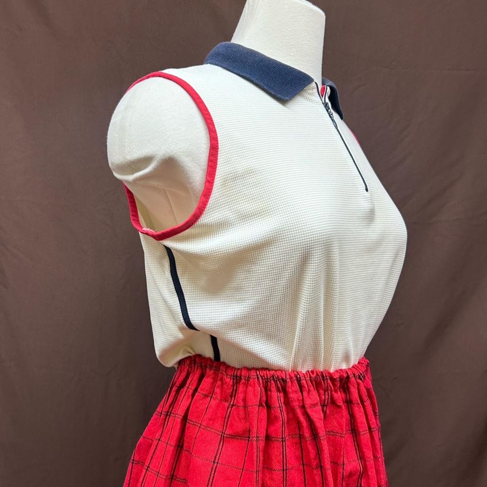 Waffle knit activewear tank top color block